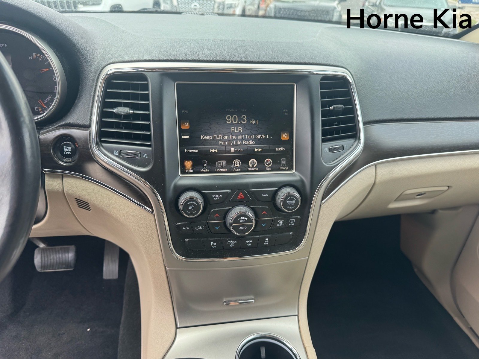 Used 2014 Jeep Grand Cherokee Limited w/ Luxury Group II AWD/4WD image 20