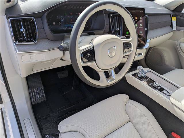 New 2026 Volvo XC90 B6 Ultra w/ Protection Package AWD/4WD image 3