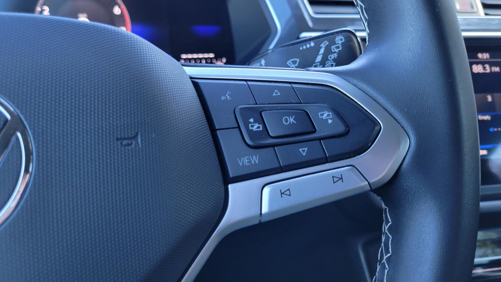 Certified 2024 Volkswagen Tiguan SE image 24