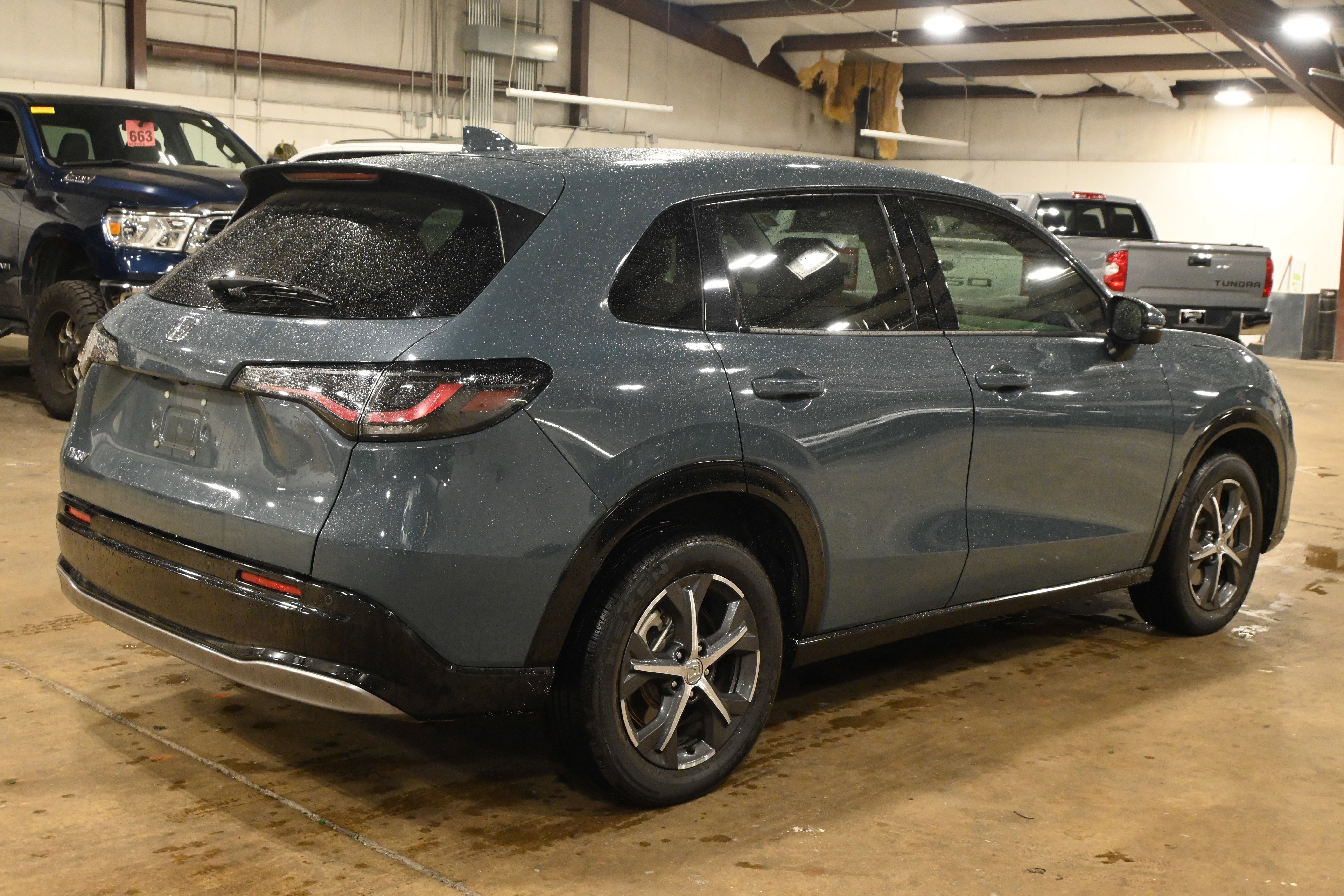 Used 2024 Honda HR-V EX-L image 10