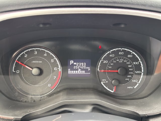Used 2018 Subaru Crosstrek 2.0i Premium AWD/4WD image 11