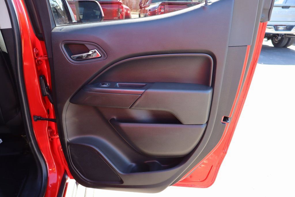 Used 2019 Chevrolet Colorado ZR2 w/ Colorado ZR2 Bison Edition image 27