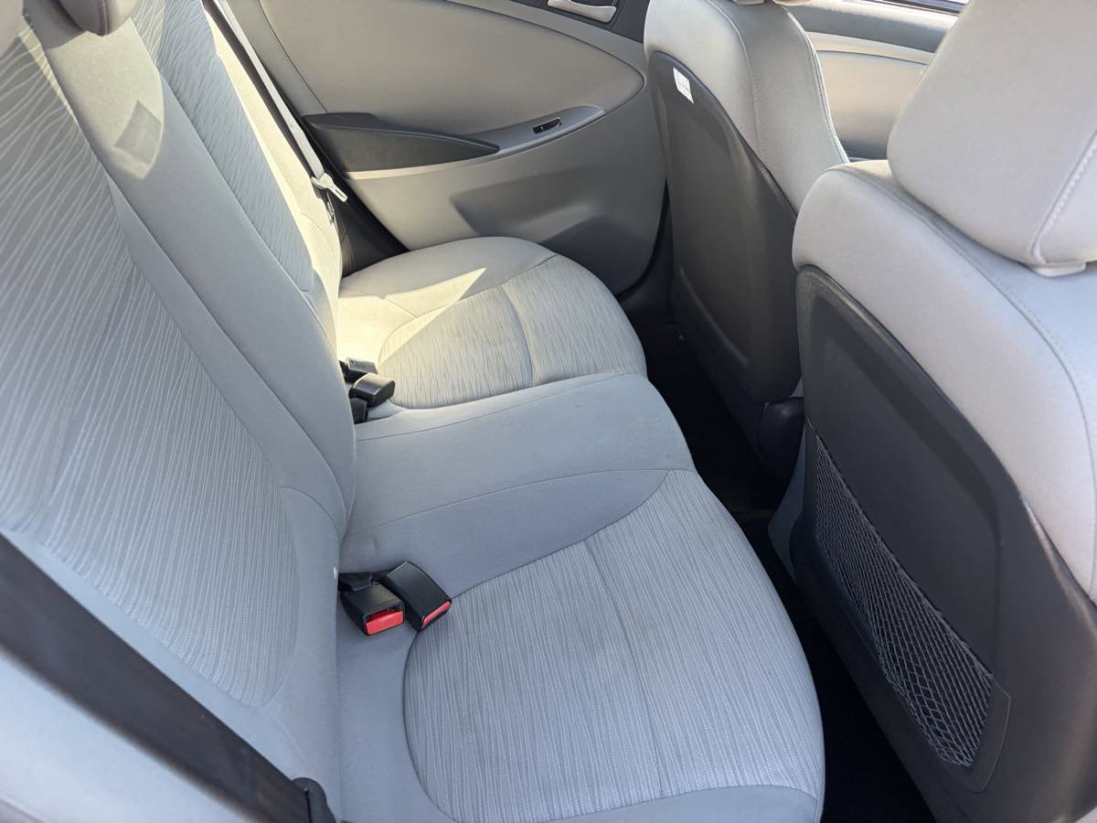 Used 2016 Hyundai Accent SE w/ Option Group 02 image 21