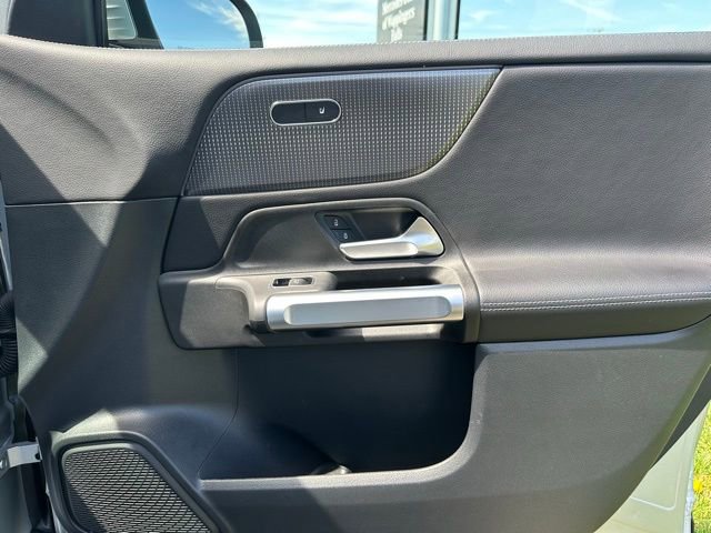 Certified 2022 Mercedes-Benz GLB 250 4MATIC image 26