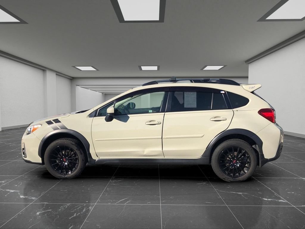 Used 2016 Subaru Crosstrek 2.0i Premium w/ Moonroof Package AWD/4WD image 7