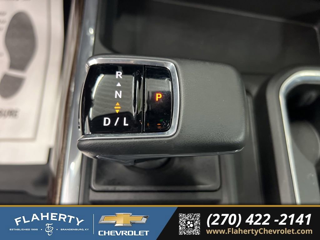 Used 2025 GMC Sierra 1500 Elevation w/ Preferred Package image 32