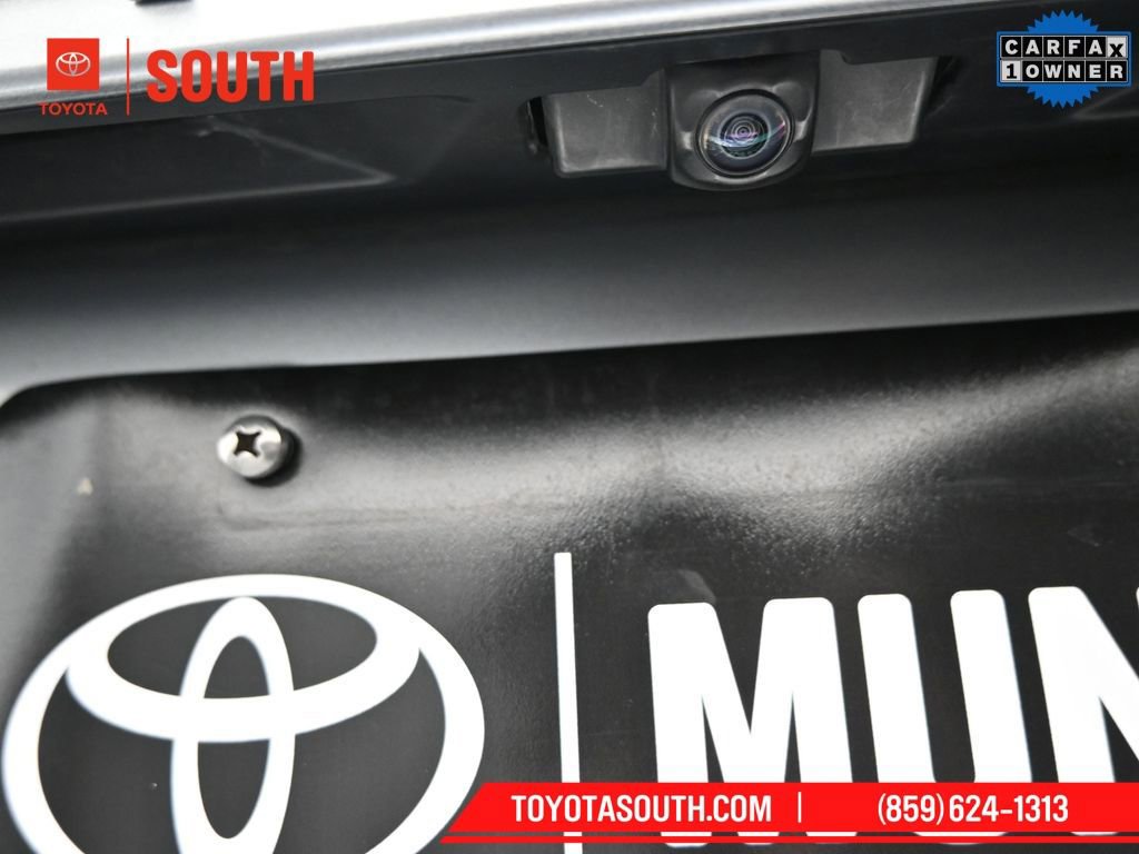 Used 2023 Toyota Camry XLE image 39