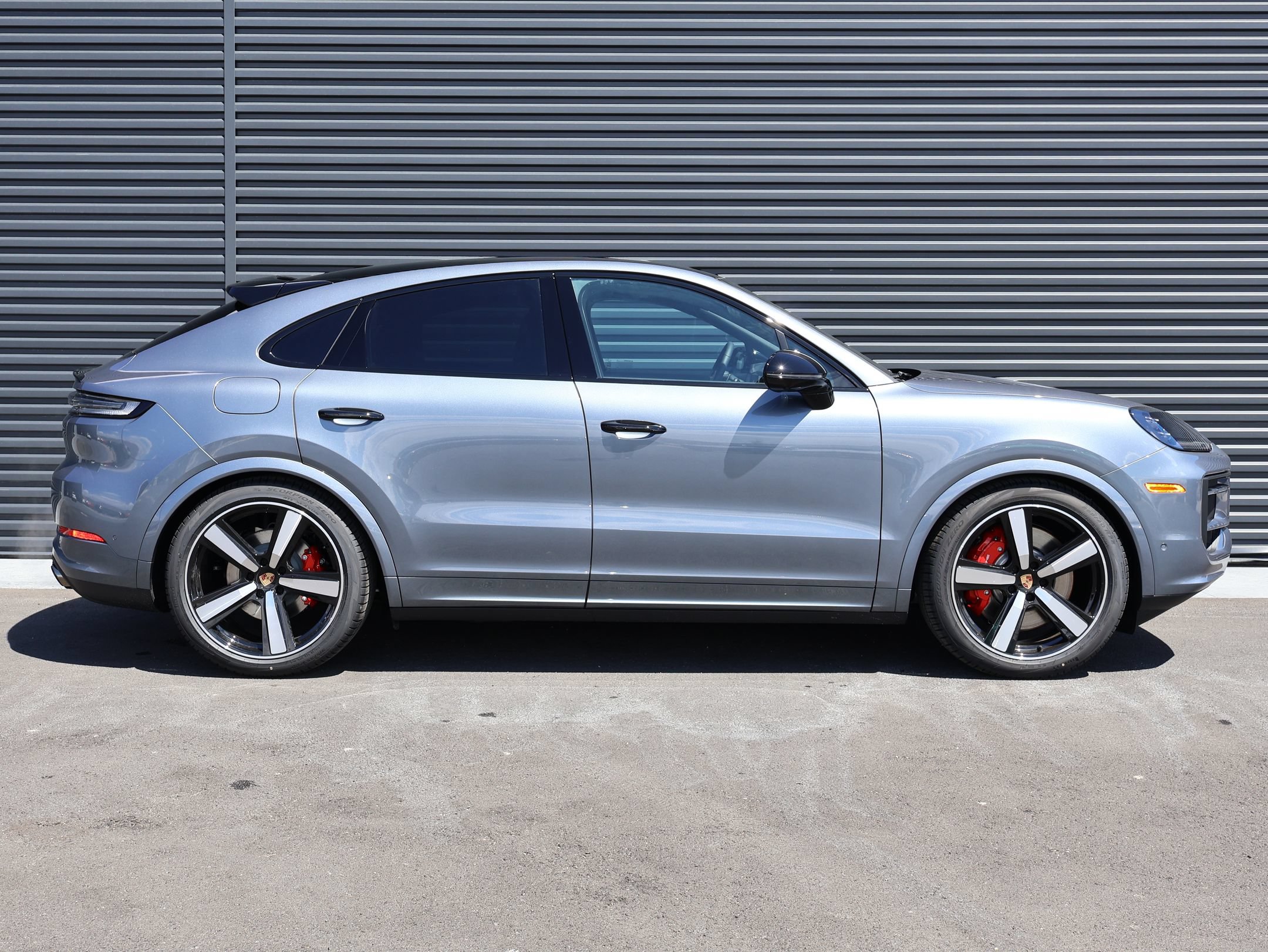 New 2026 Porsche Cayenne S AWD/4WD image 8