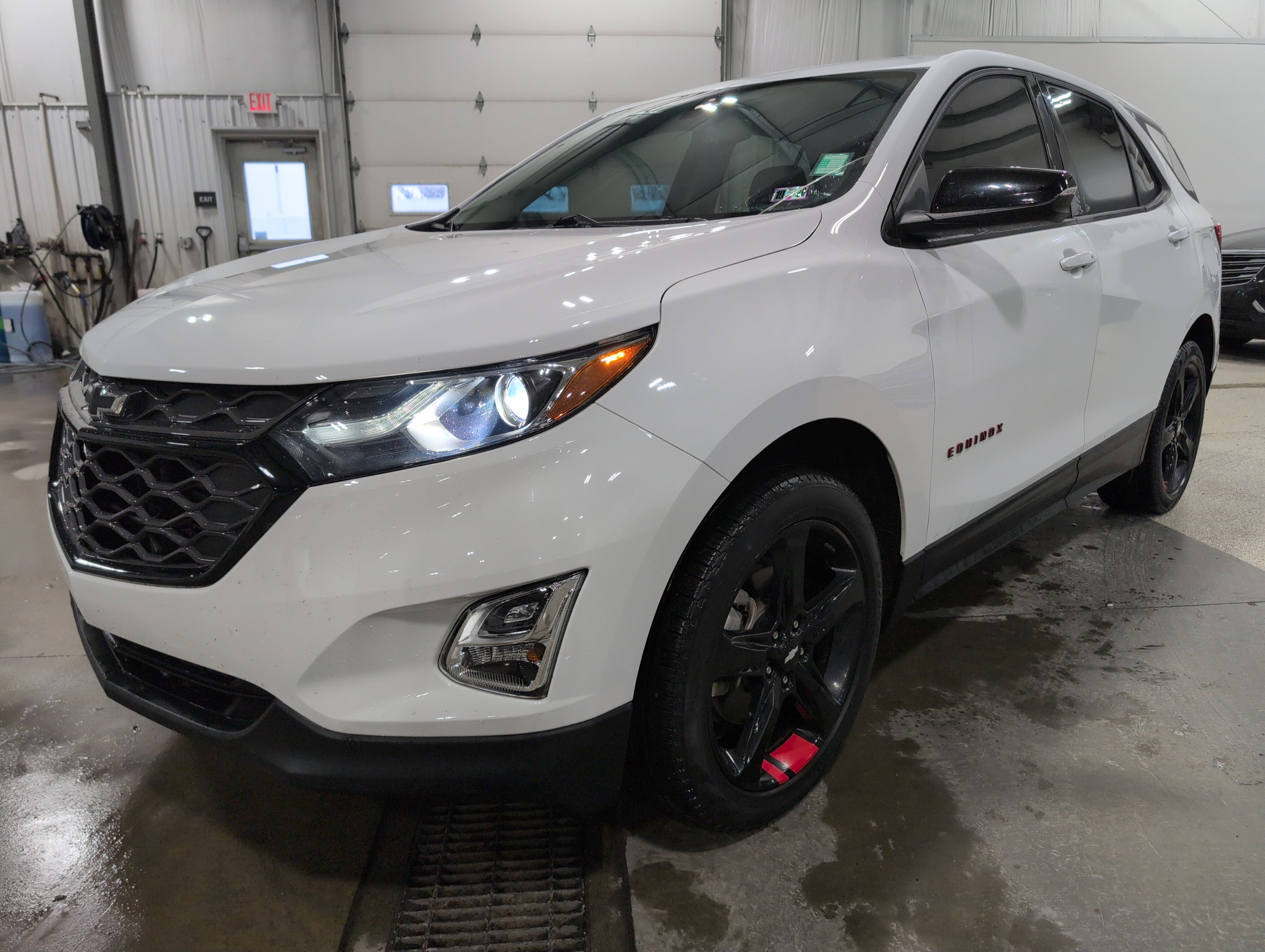 Used 2019 Chevrolet Equinox LT image 4