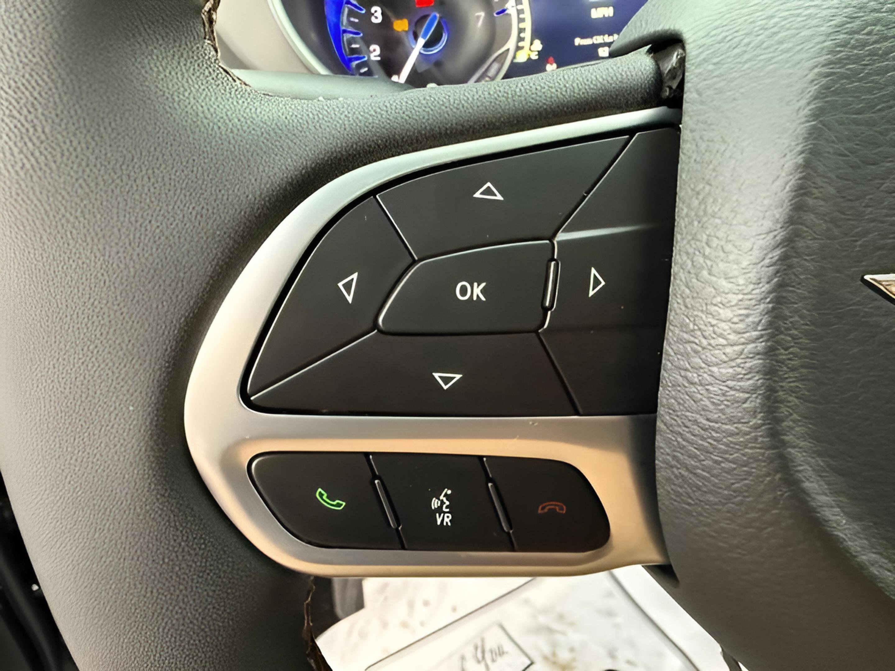 New 2026 Chrysler Pacifica Pinnacle w/ Trailer Tow Group image 23