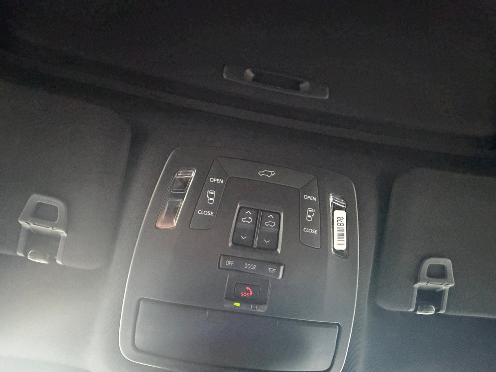 New 2026 Toyota Sienna XLE Woodland Edition AWD/4WD image 21