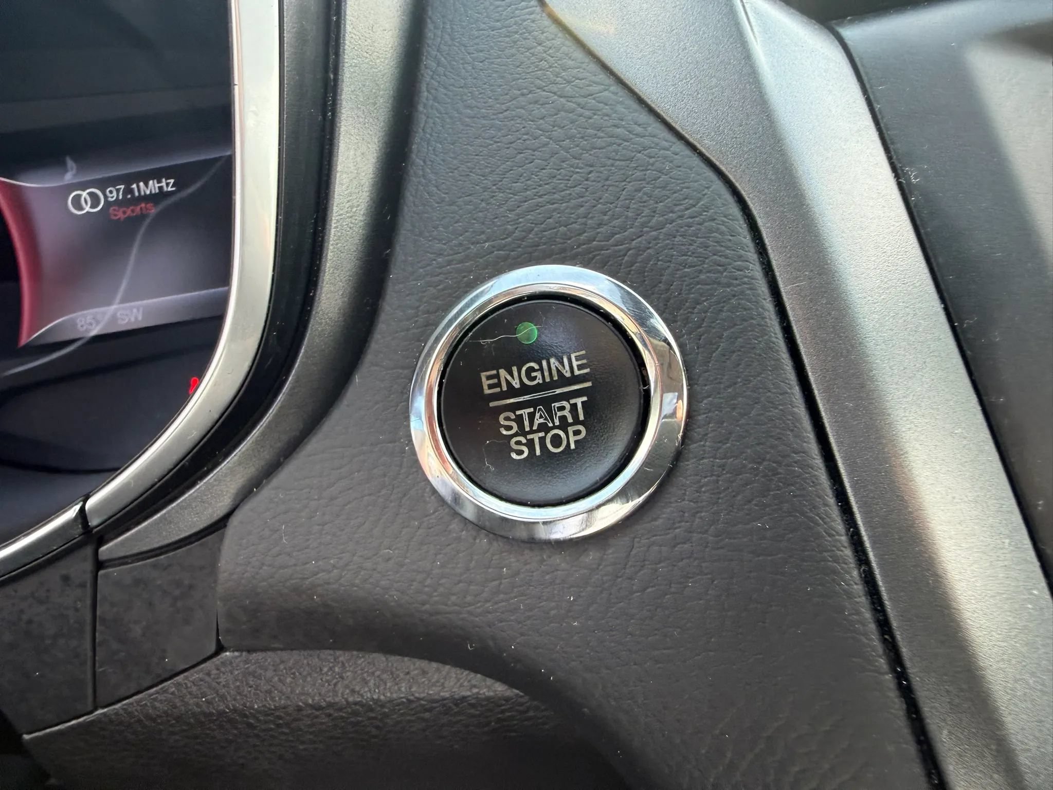 Used 2014 Ford Fusion Energi Titanium w/ Driver Assist Package FWD image 24