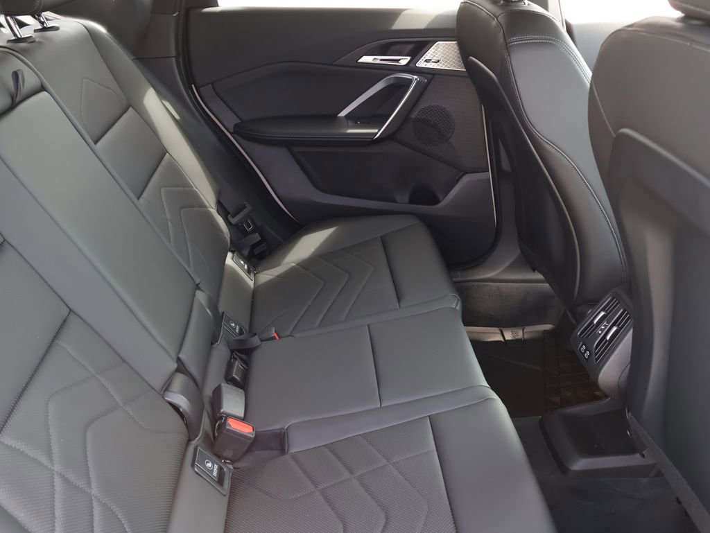 New 2025 BMW X1 xDrive28i w/ Technology Package image 18