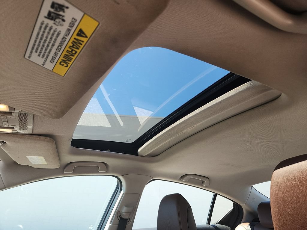 Used 2019 Acura ILX FWD image 9