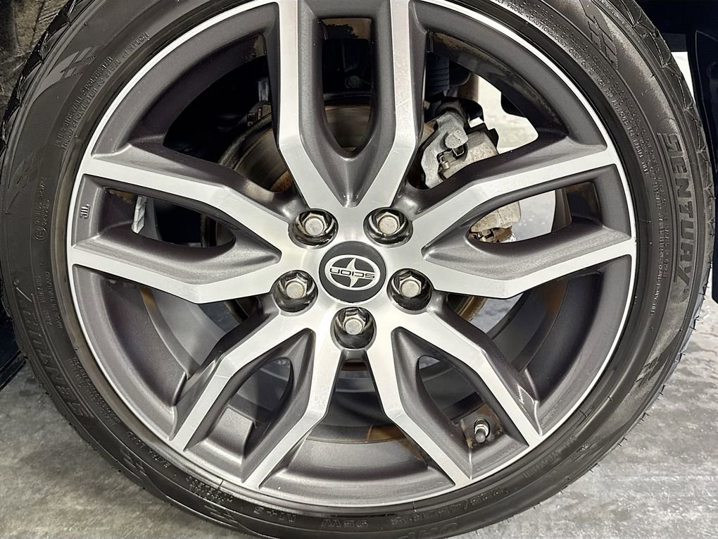 Used 2015 Scion tC image 26