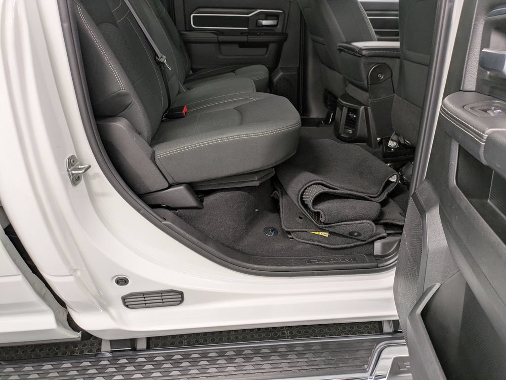 Used 2025 RAM 2500 Big Horn AWD/4WD image 27
