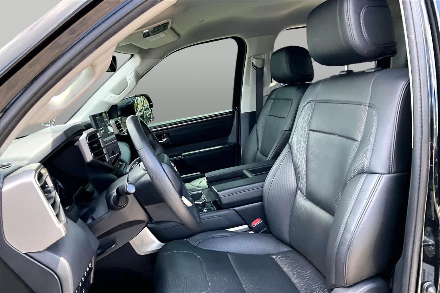 Used 2023 Toyota Tundra Limited AWD/4WD image 8