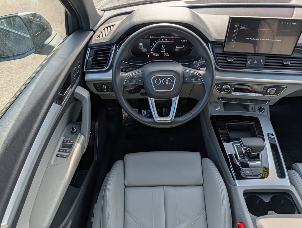 Used 2025 Audi Q5 2.0T Premium image 28