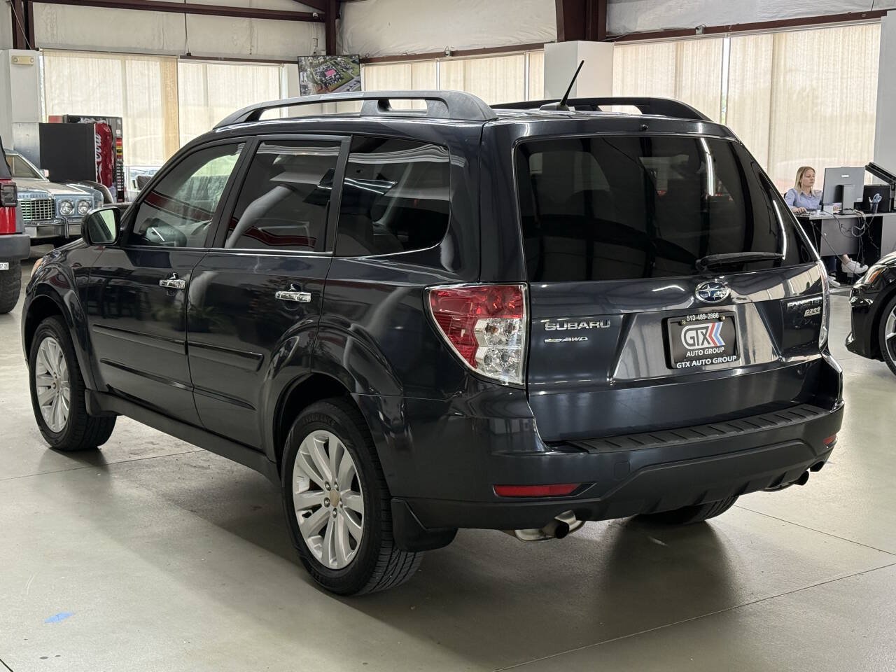 Used 2012 Subaru Forester 2.5X Premium w/ All-Weather Pkg AWD/4WD image 4