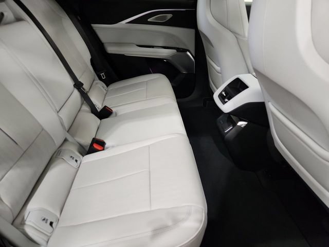 New 2025 Cadillac Lyriq Sport AWD/4WD image 29