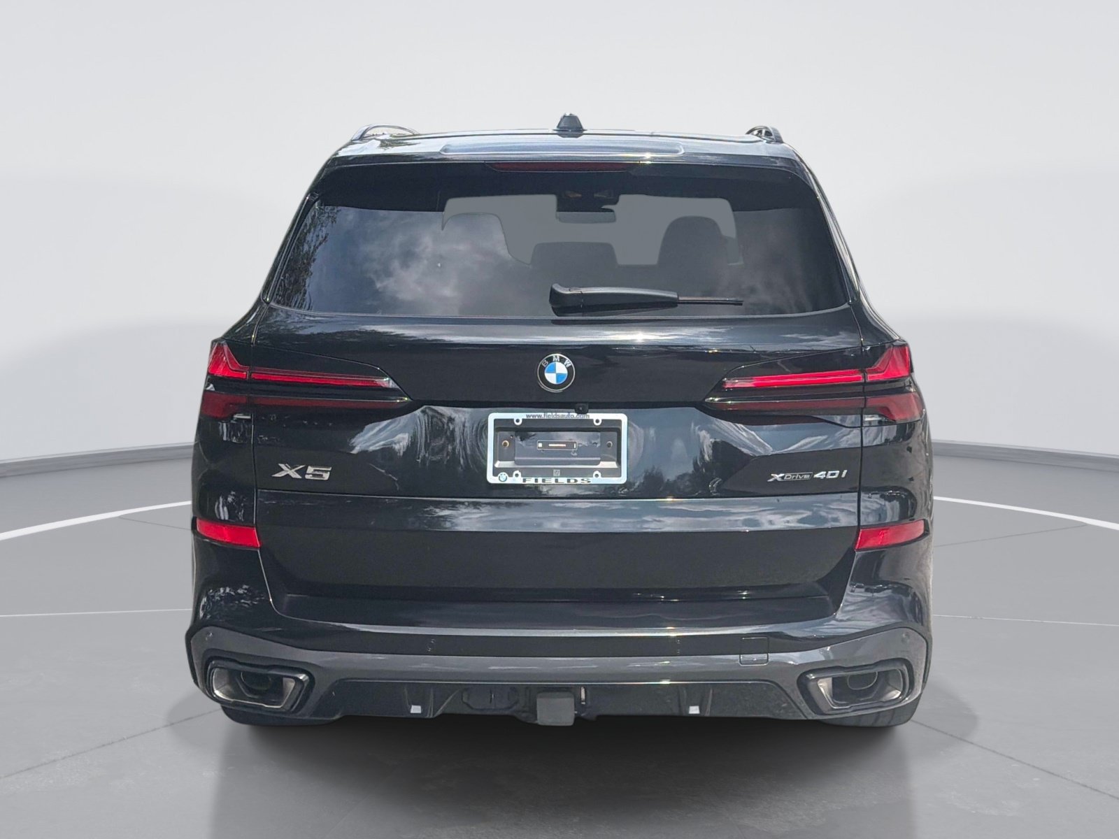 New 2026 BMW X5 xDrive40i w/ M Sport Package AWD/4WD image 4