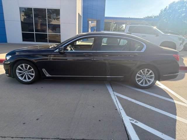 Used 2019 BMW 740i RWD image 8
