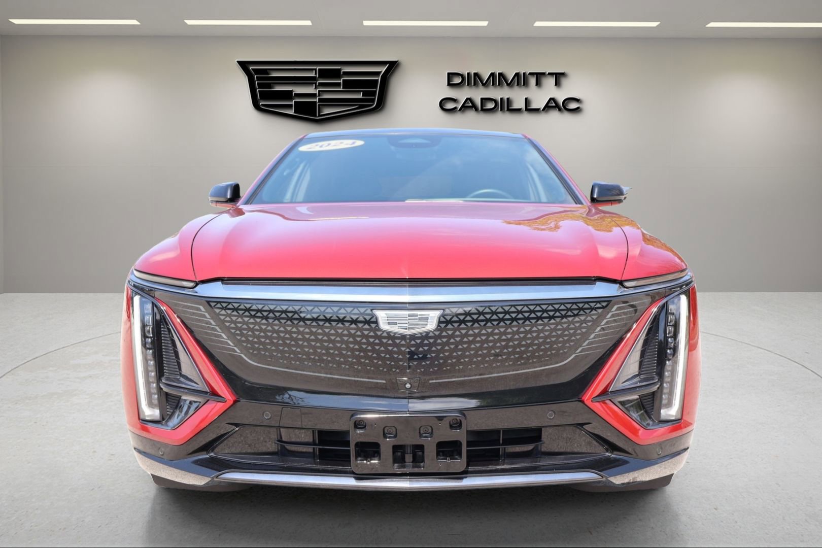 Certified 2024 Cadillac Lyriq Sport image 8