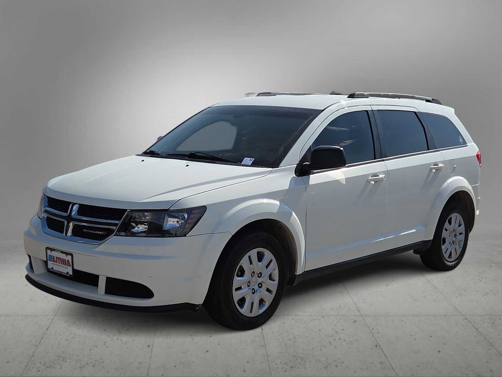 Used 2019 Dodge Journey SE FWD image 4