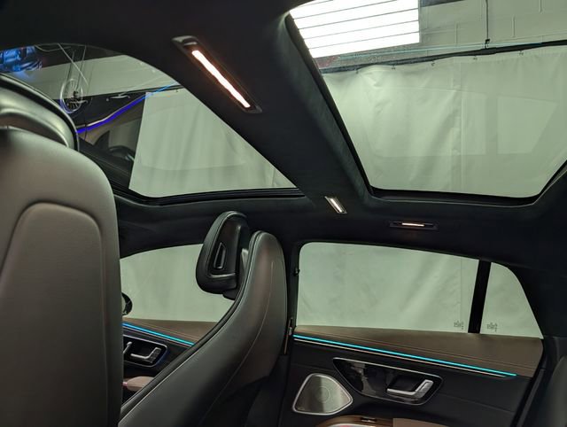 Used 2022 Mercedes-Benz EQS AMG 4MATIC image 18
