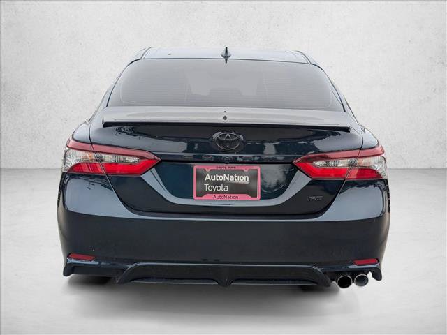 Used 2021 Toyota Camry SE w/ Convenience Package FWD image 7
