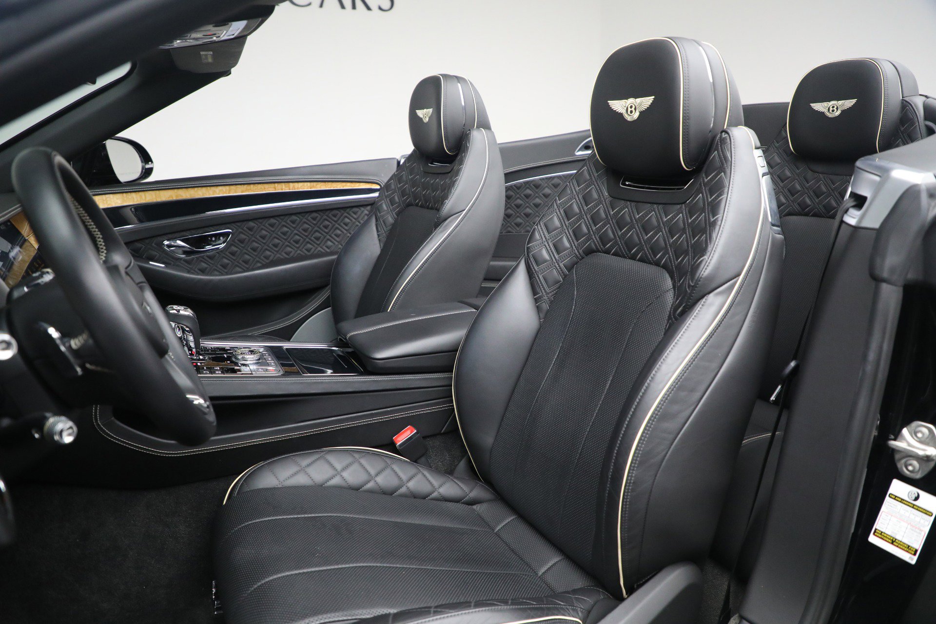 Certified 2020 Bentley Continental GT image 28