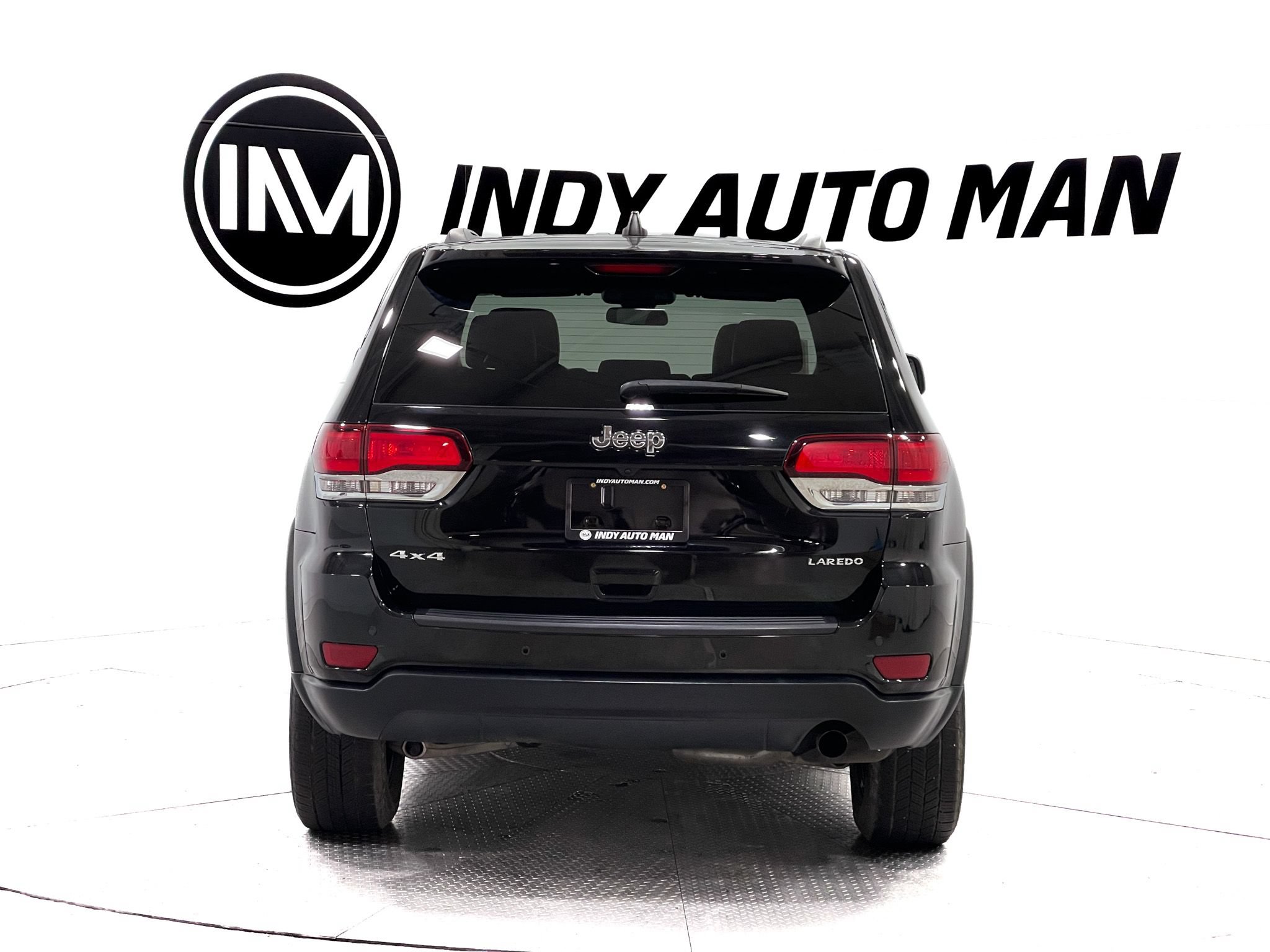 Used 2021 Jeep Grand Cherokee Laredo X AWD/4WD image 5