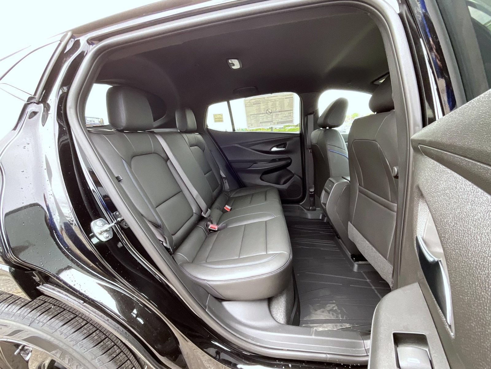 New 2026 Buick Envista Sport Touring w/ Convenience I Package FWD image 18