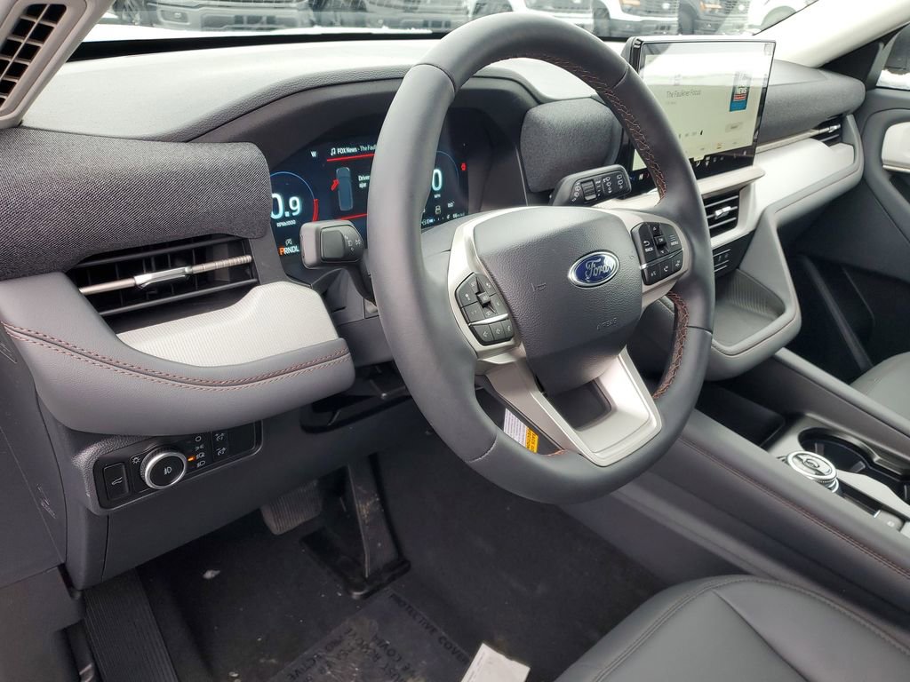 New 2026 Ford Explorer Active w/ Active Comfort Package image 11