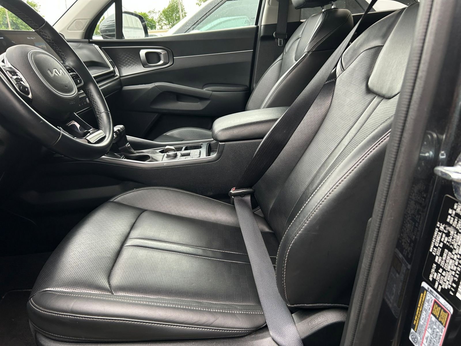 Used 2024 Kia Sorento S AWD/4WD image 22