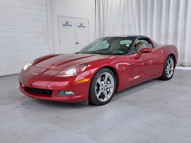 Used 2008 Chevrolet Corvette Base w/ Preferred Equipment Group image 2