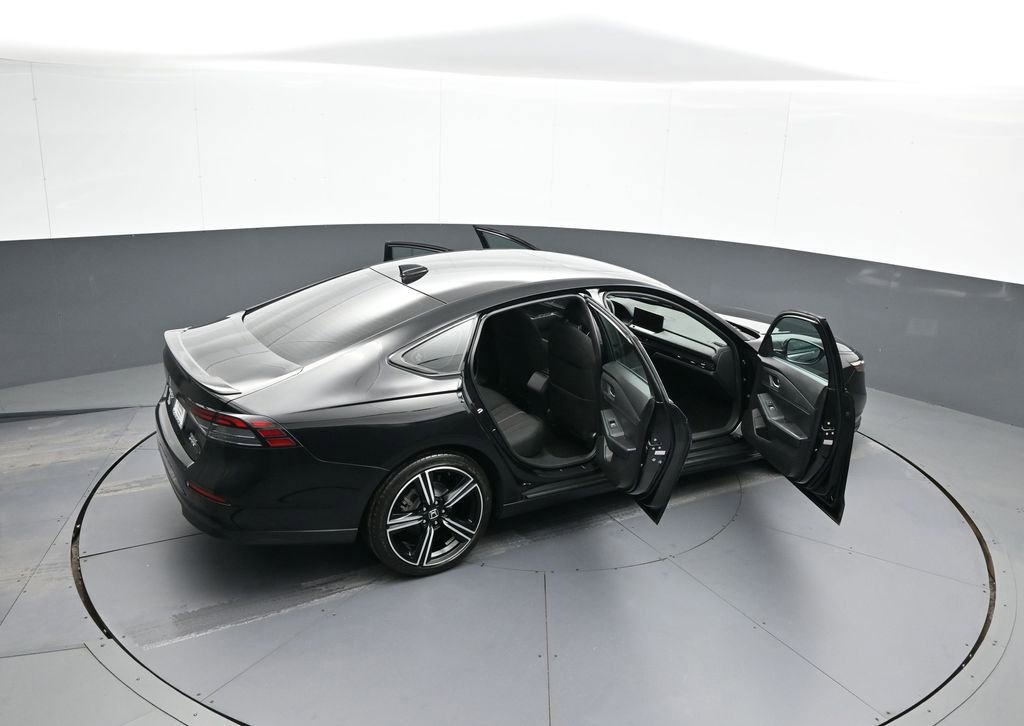 Certified 2023 Honda Accord Sport image 44