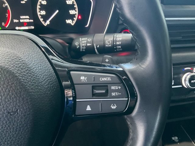 Used 2023 Honda Pilot EX-L image 11