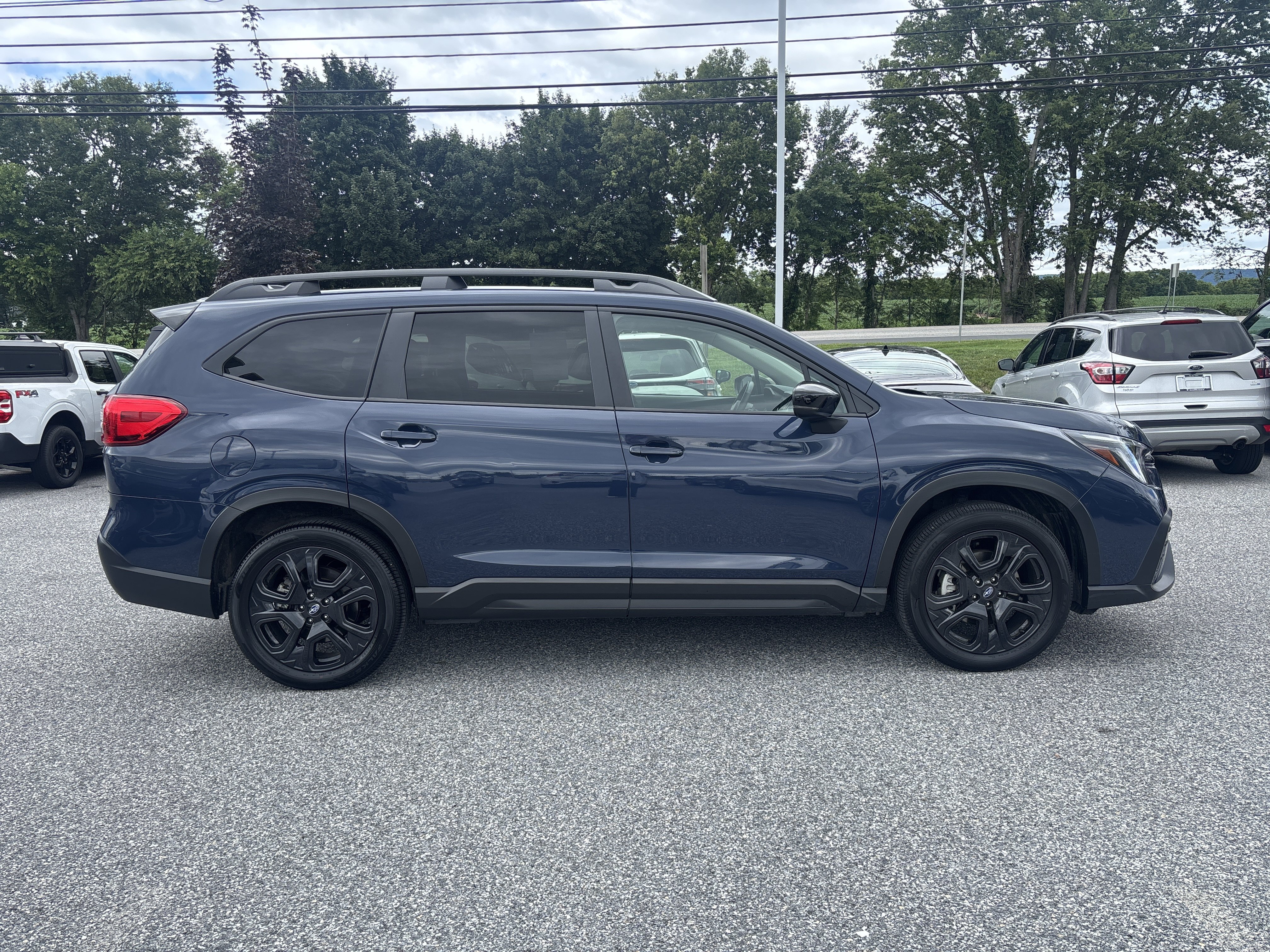Used 2025 Subaru Ascent Onyx Edition AWD/4WD image 23