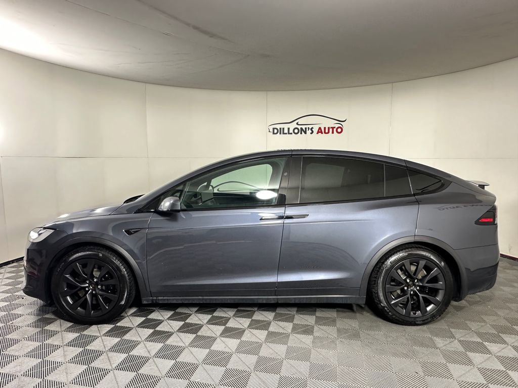Used 2023 Tesla Model X image 4
