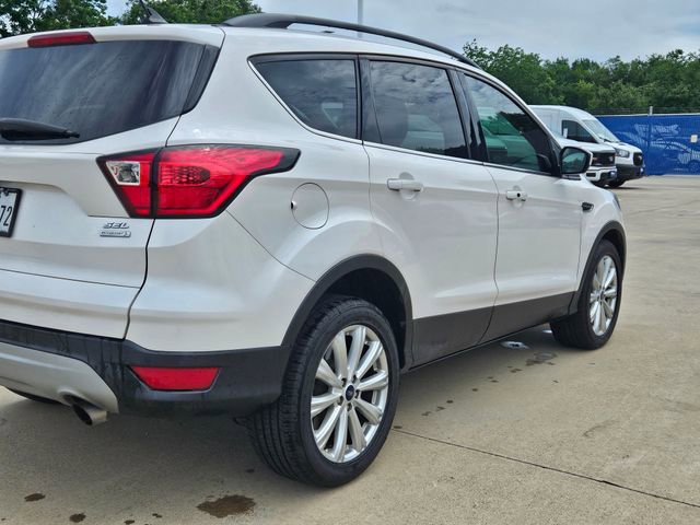 Used 2019 Ford Escape SEL FWD image 4