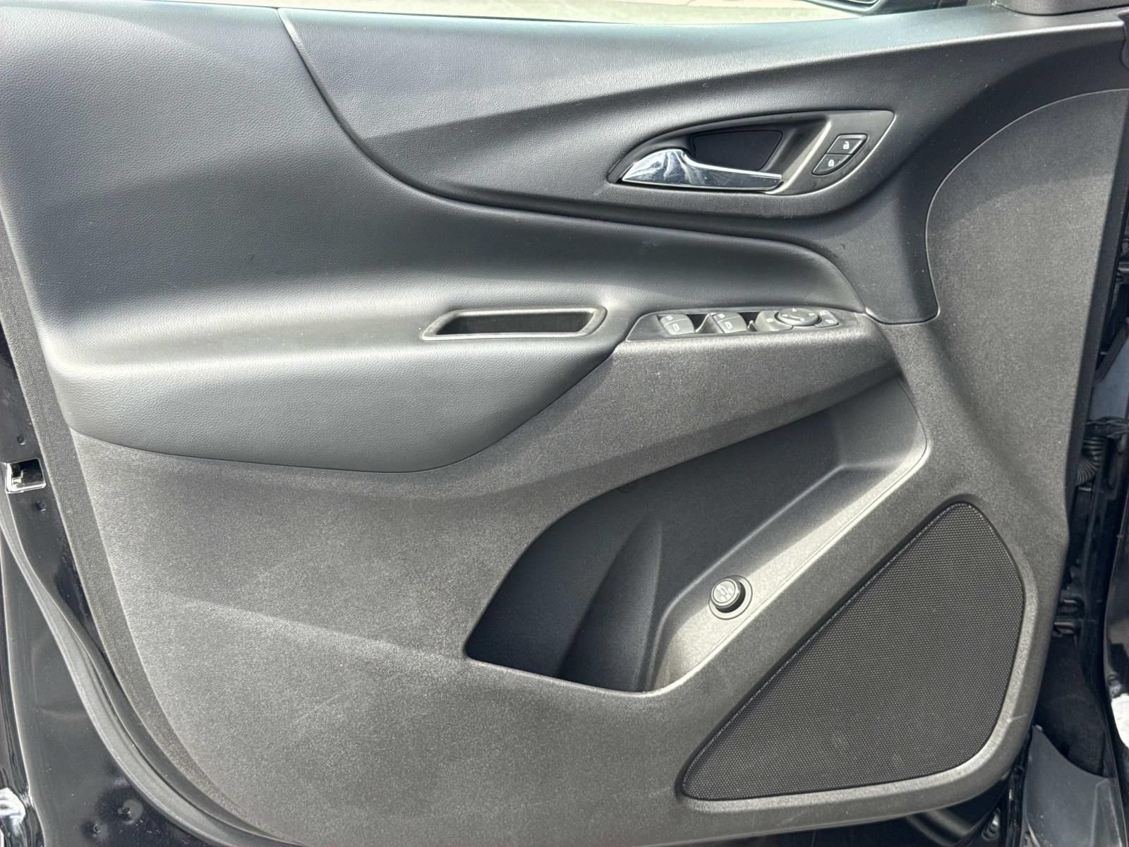 Used 2019 Chevrolet Equinox LT FWD image 23