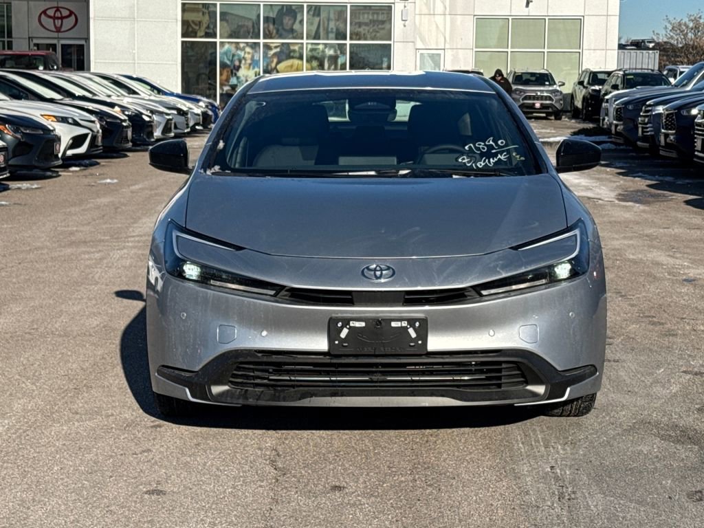 New 2026 Toyota Prius LE FWD image 2
