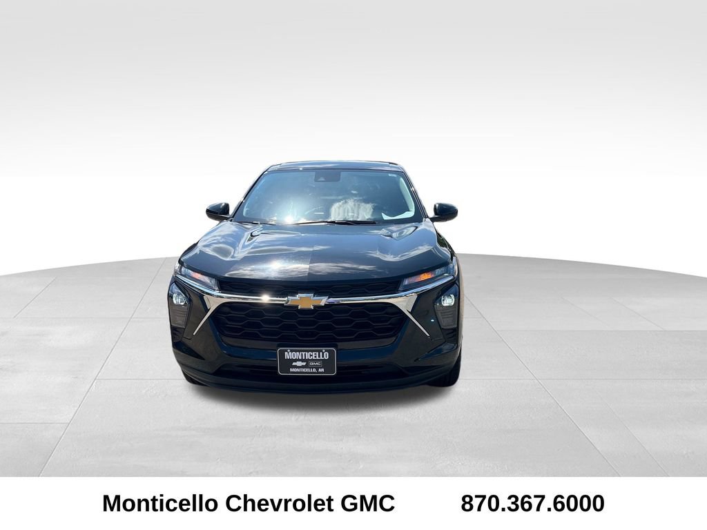 Certified 2024 Chevrolet Trax LS w/ LS Convenience Package FWD image 9
