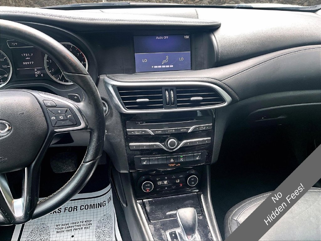 Used 2018 INFINITI QX30 AWD image 6