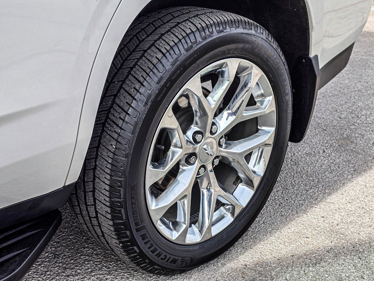 Used 2022 Chevrolet Tahoe LT w/ Luxury Package image 11