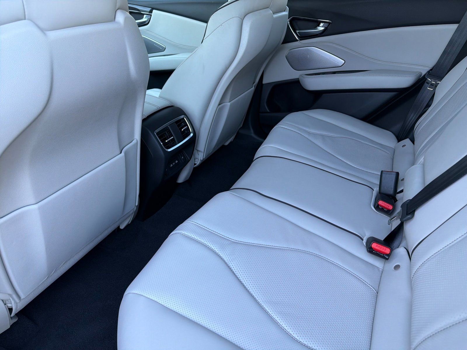 New 2026 Acura RDX SH-AWD w/ Advance Package image 11