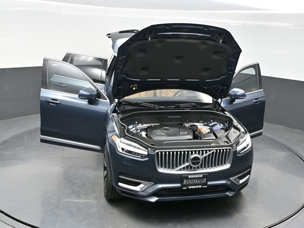 Used 2025 Volvo XC90 T8 Ultra w/ Protection Package Premier image 37