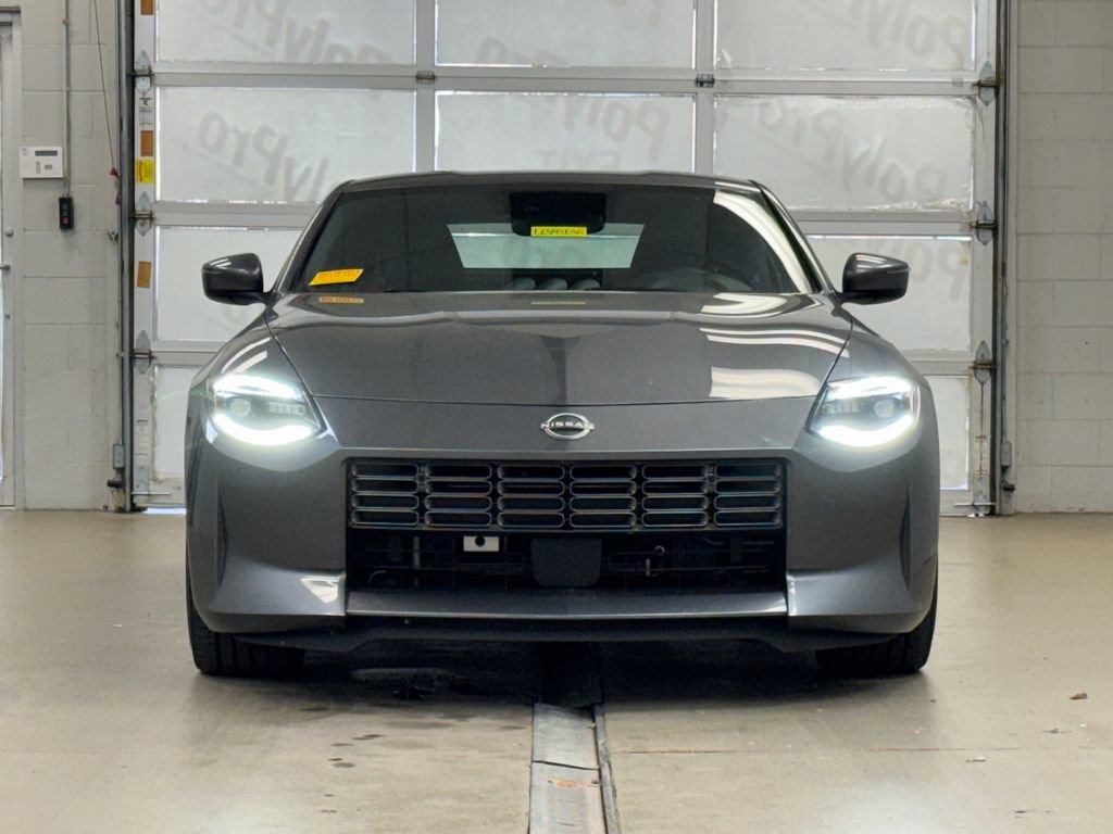 Used 2024 Nissan Z Performance w/ Floor Mat Package RWD image 2