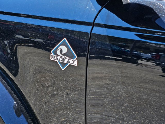 Used 2022 Ford Bronco Outer Banks AWD/4WD image 11